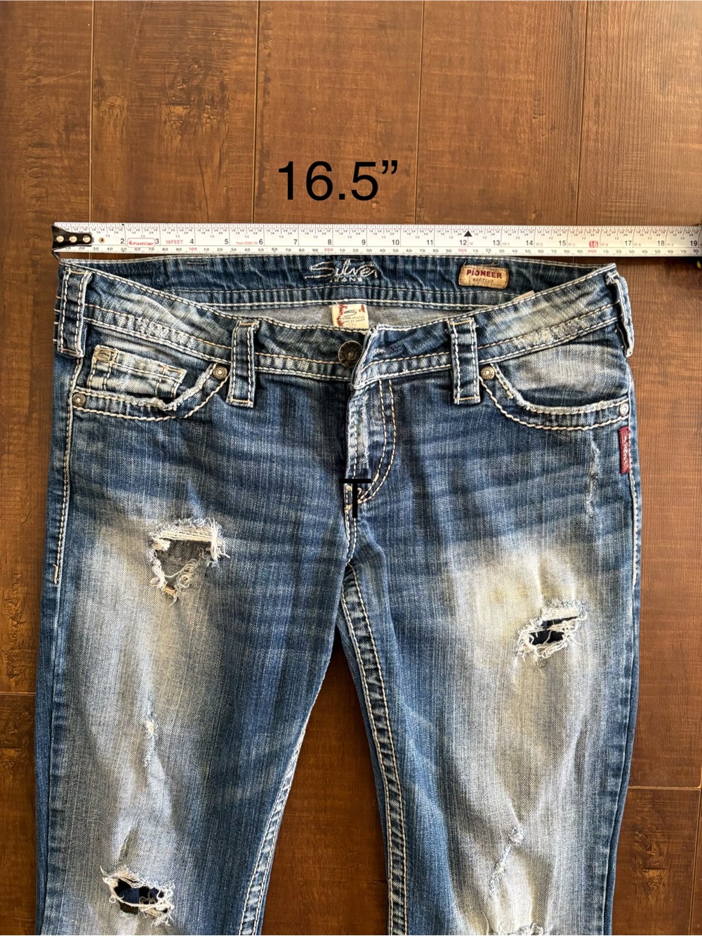 Silver Jeans Co. Pioneer Bootcut Distressed Medium Wash Jeans Size 31x33 - Picture 7 of 12